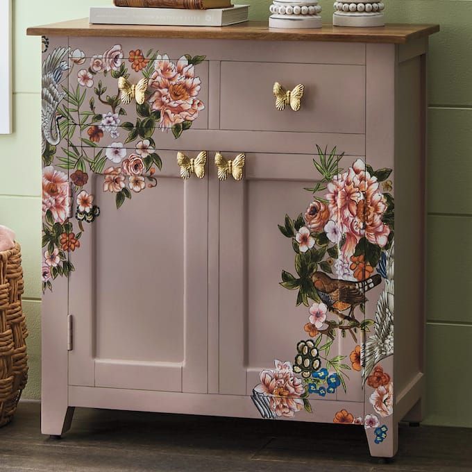 14 Creative Ways to Hand Paint Furniture That Will Leave Your Guests in Awe! - 10. Timeless Elegance