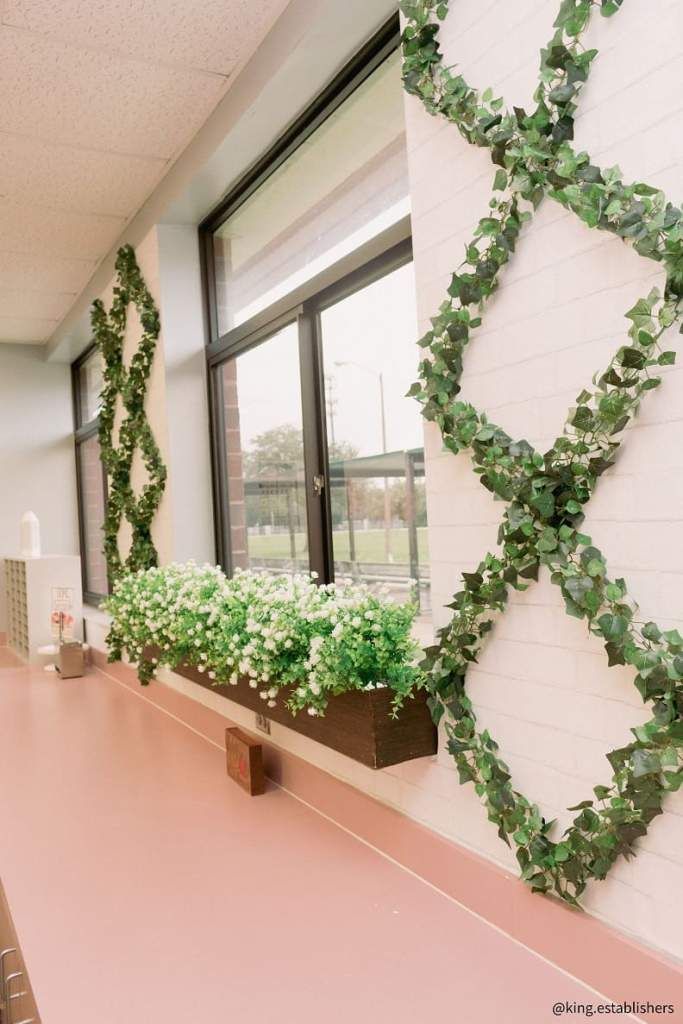 19 Eco-Friendly Classroom Decor Ideas You Can’t Miss (Especially #10!) - 5. Vertical Greenery