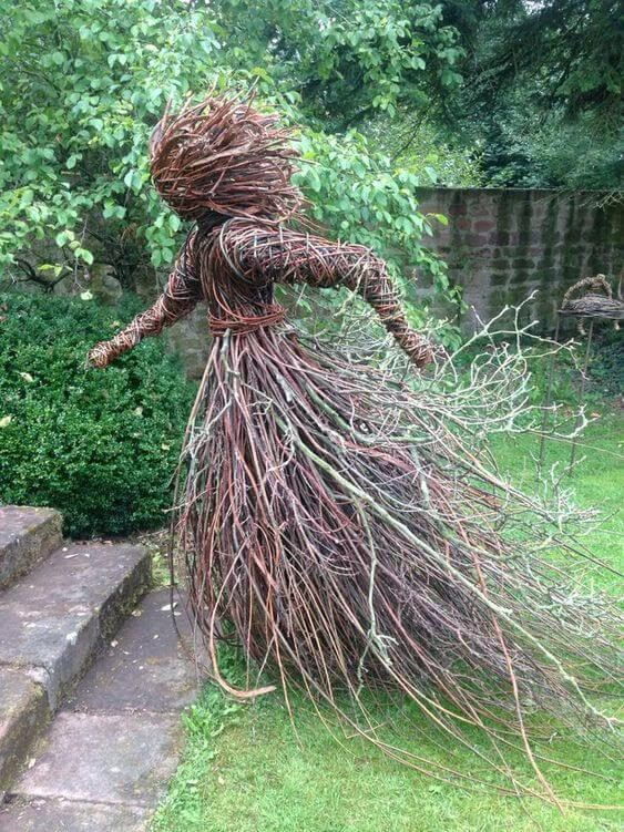 22 Stunning Nature Decor Ideas for Your Outdoor Space (You'll Love #13!) - Dynamic Willow Figure