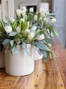 22 Unique Spring Centerpiece Ideas That Will Impress Your Guests (#5 Is a Must-Try!)